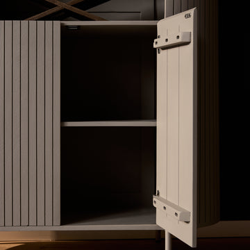 Schrank – Taupe Oberfläche, Vertikale Latten, Mango Holz – Solana | Starfurn