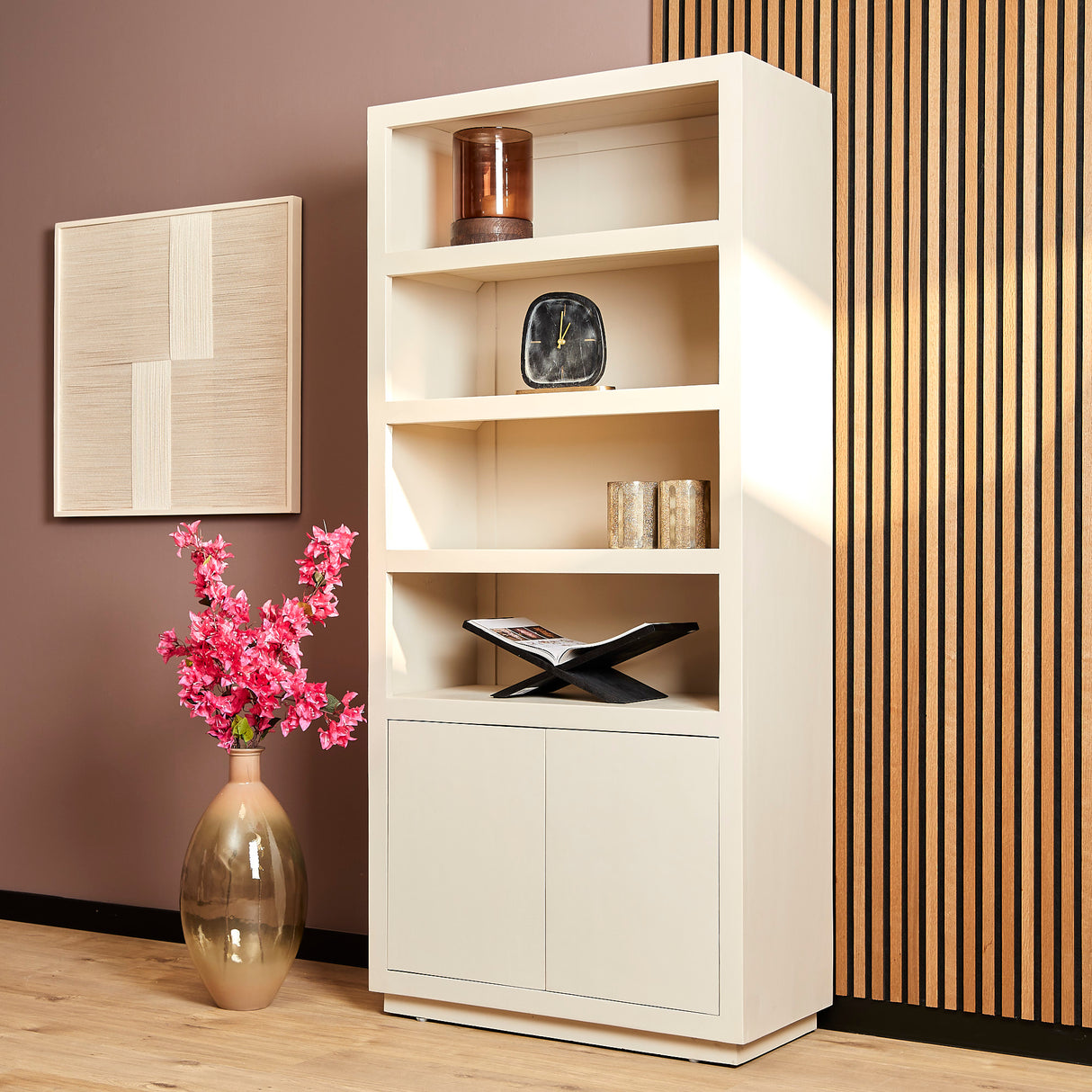 Bücherregal – Mangoholz, Sand-Finish, Offene Regalfächer, Push-to-Open Türen – Brussel | Starfurn