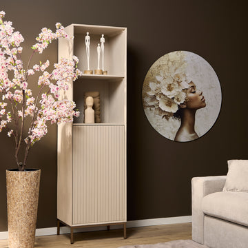 Bücherregal - Sandfarbenes Mangoholz, Vertikale Lamellenfront, Bronzefarbenes Metallgestell, 55 cm – Madison | Starfurn