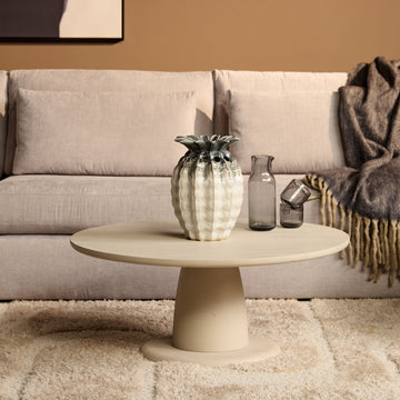 Couchtisch – Mangoholz Korpus, Sandfarbenes Finish, Skulpturales Design – Mabel | Starfurn