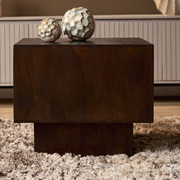 Couchtisch - Mangoholz Braun, Quadrat Form, Kompakt Design – Livia | Starfurn