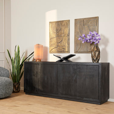 Sideboard – Mangoholz, Schwarze Oberfläche, Push-to-Open-Türen – Brussel | Starfurn