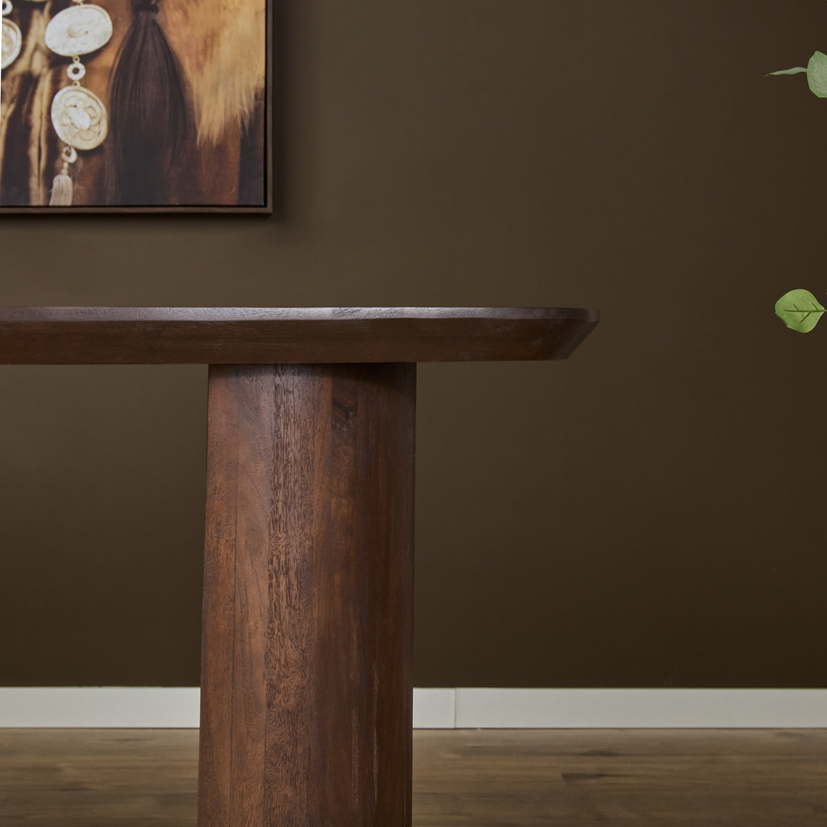 Dining Table – Brown Surface, Mango Wood Material, Rectangular Design – Maré | Starfurn