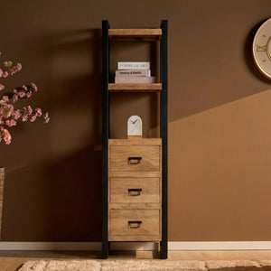 Bücherregal – Mangoholz, Holzstreifen, Metallgestell – Britt | Starfurn