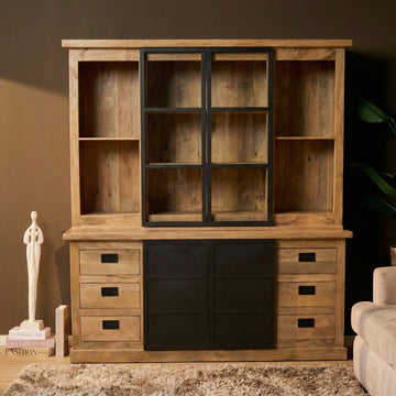 Vitrinenschrank – Mangoholz Konstruktion, Metallrahmen, Modernes Design – Noa | Starfurn