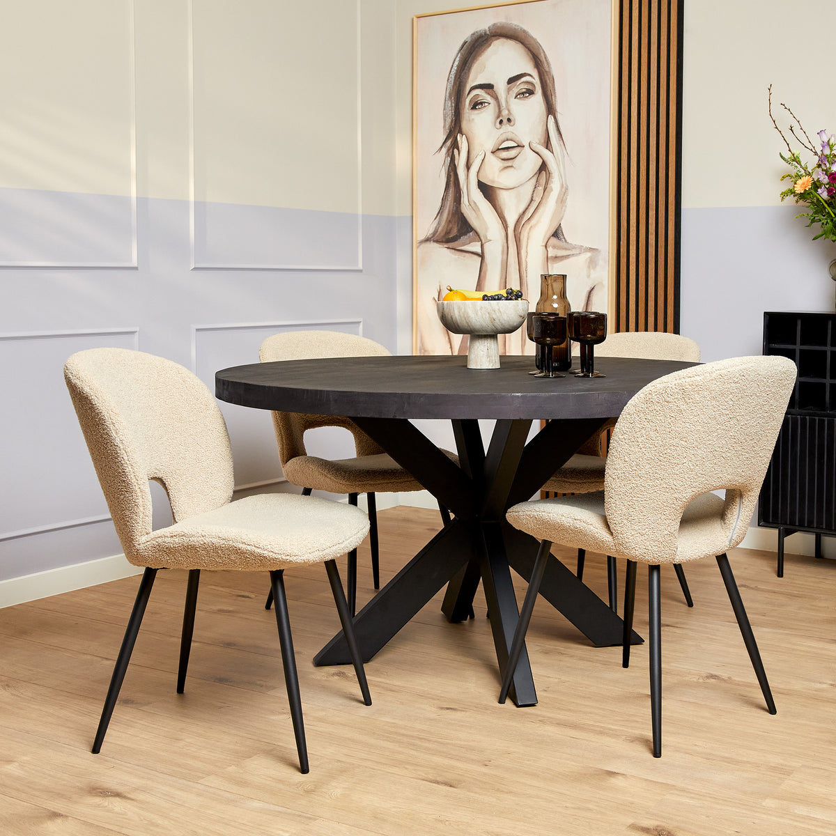 Dining Table – Black Surface, Mango Wood Material, Round Design – Denver | Starfurn