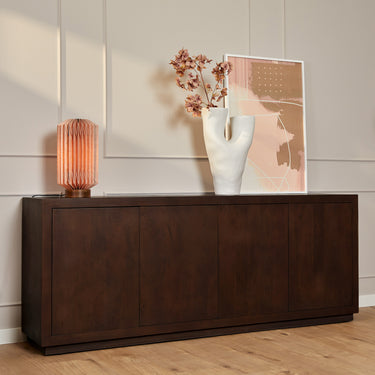 Sideboard - Braunes Mangoholz, Grifflose Türen, Geradliniges Design, 200 cm – Brussel | Starfurn