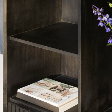schrank – Mango Holz, Offene Fächer, Schwarzes Finish – Madison | Starfurn