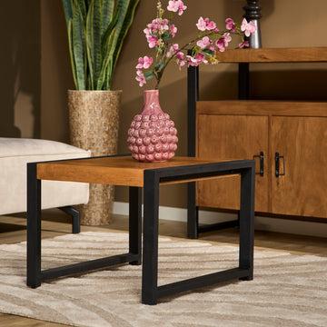 Beistelltisch - Mangoholz Natur, Schwarze Beine, Metallgestell, 60 cm – Boaz | Starfurn