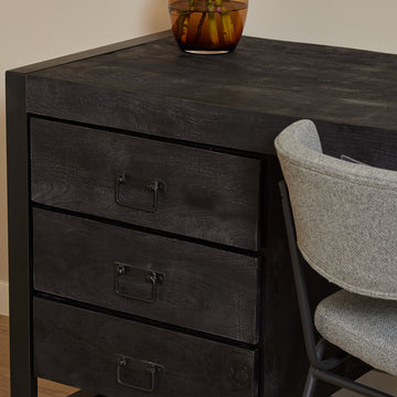Schreibtisch - Mangoholz Schwarz, Drei Schubladen, Metallgestell, 145 cm – Boaz | Starfurn