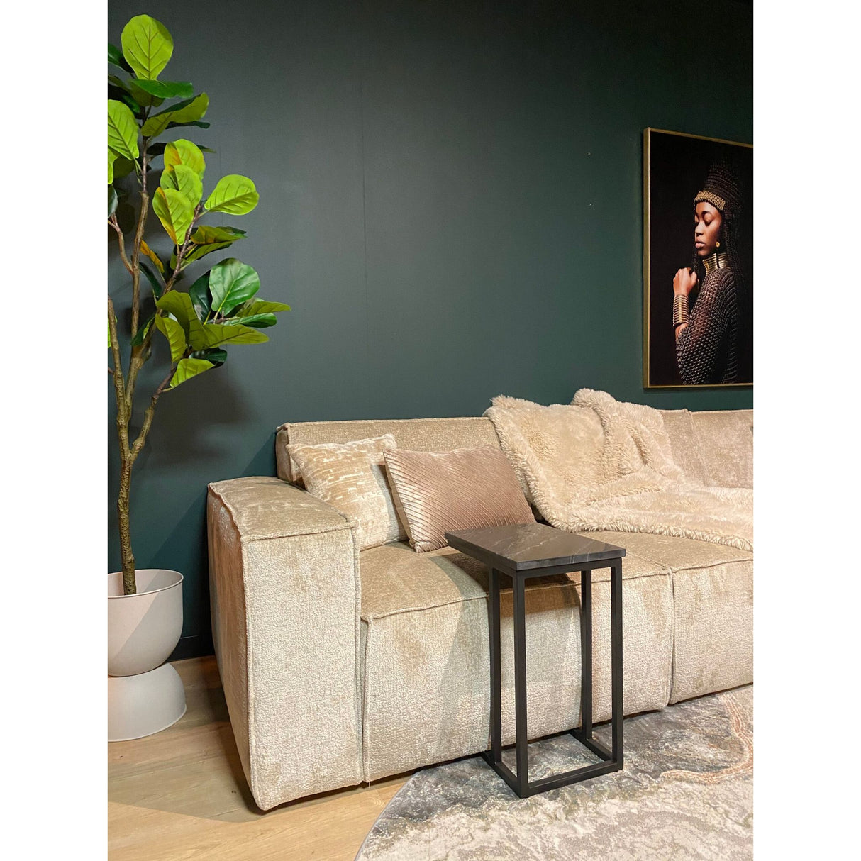 Side Table – Black Marble Top, Metal Frame, Compact Design – Nova | Starfurn