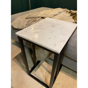 Side Table – White Marble Top, Black Metal Frame, Modern Design – Nova | Starfurn