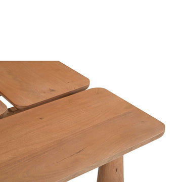 Couchtisch - Mangoholz natur, Dreiteilige Platte, Runde Beine, Abgerundete Kanten - Vona | Starfurn