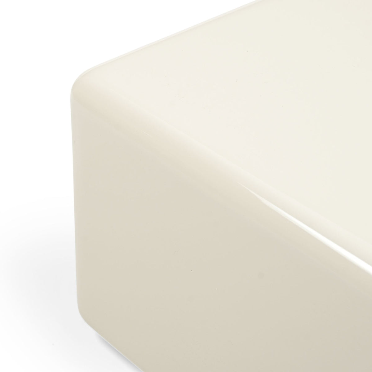 Coffee table – Glossy White, Rounded Corners, Square Shape – Elias | Starfurn