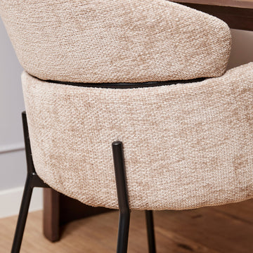 Dining chair – With armrests, fabric upholstery, black metal legs – Otis | Starfurn