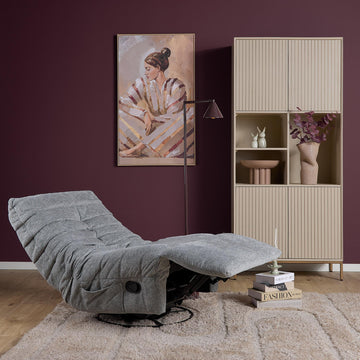 Relaxsessel mit Aragon 90 Bezug, Faltenpolsterung und verstellbarer Rückenlehne mit Fußstütze – Zen | Starfurn