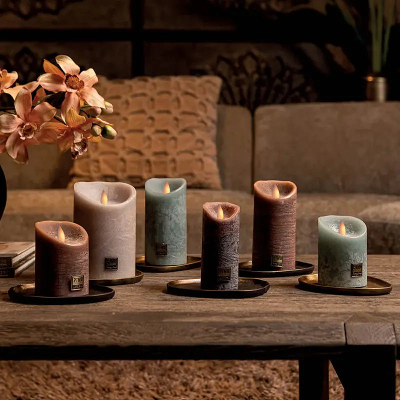 LED-Kerze S mit beweglicher Flamme und Timer-Funktion - batteriebetrieben | PTMD