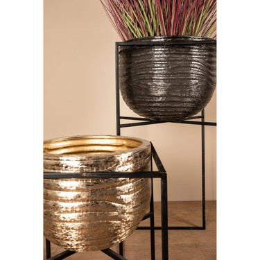 Aluminiumtopf auf Stahlgestell - Lesley Gold Brush von PTMD - Esszett Luxury | Stilvolles Wohnen mit Charakter