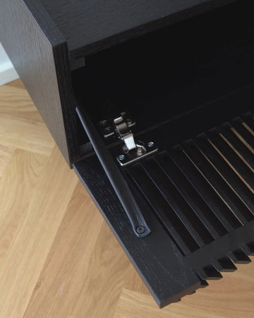 Schrank – Holzlamellen, sanftes Schließen, variable Böden - Louvre | Njordec
