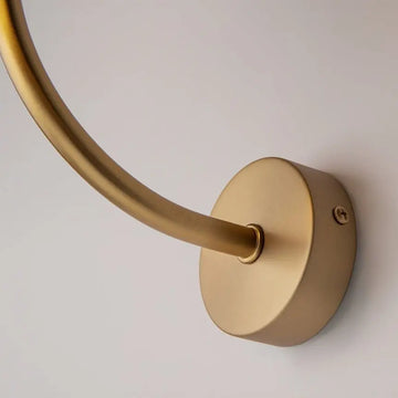 Wall light with brass finish and white opal glass shade – Rendez-vous | Maytoni