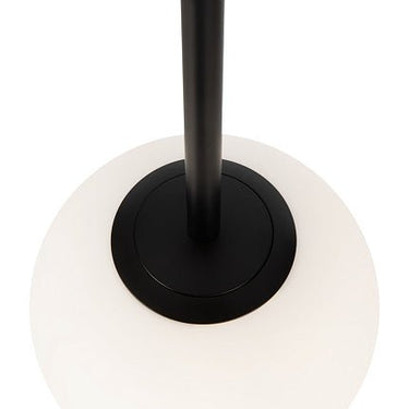 Pendelleuchte Schwarzes Metall Mattweißes Glas Minimalistisches Design – Basic Form | Maytoni - Esszett Luxury | Stilvolles Wohnen mit Charakter