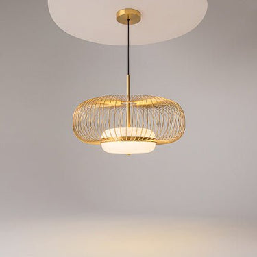 Pendelleuchte Messingfarbiges Metallgitter & Opalglas - Diffusor – Levitation | Maytoni - Esszett Luxury | Stilvolles Wohnen mit Charakter