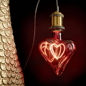 LED Light Bulb - Heart Shape, Decorative Filament, Glass Design, Red Light - Heart | WERNS