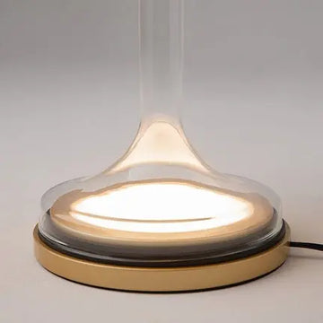Tischleuchte – Goldenes Metall-Glasgehäuse, 18W Leistung, Warmweiß, IP20 Schutzart - Spirito | Maytoni