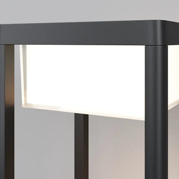 Landscape Lights Black Aluminum Rectangular Post with Integrated 10W LED (10W LED, 3000K, 520lm, IP65) – O021FL-L10B3K | Maytoni