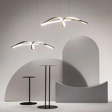 Pendant lamp made of gold-colored rectangular frame with crystal diffusers and LED – Curve | Maytoni