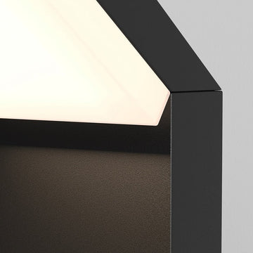 Wandleuchte mit schwarzem Aluminiumkörper und weißem Acryl - Diffusor – Paso | Maytoni - Esszett Luxury | Stilvolles Wohnen mit Charakter
