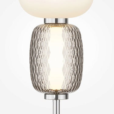 Tischleuchte Metall Chrom - Finish & Weiß - Grauer Glasschirm – Pattern | Maytoni - Esszett Luxury | Stilvolles Wohnen mit Charakter