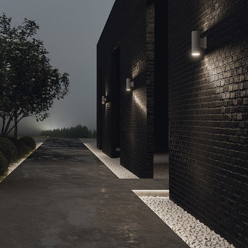 Outdoor Wall Lamp with Adjustable Grey Aluminum Design – Bowery | Maytoni