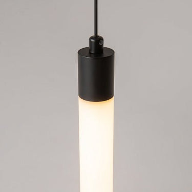 Pendelleuchte Mattgoldenes Aluminiumgehäuse mit weißem Acryl - Diffusor und integrierter LED – Arc | Maytoni - Esszett Luxury | Stilvolles Wohnen mit Charakter
