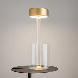 Akku-Tischleuchte – Goldene Oberfläche, Glassockel, Aluminiumschirm - AI Collaboration | Maytoni