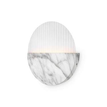 Wandleuchte Marmoroptik - Metall, geriffelter Glaskörper, integrierte 13 W LED 3000 K – Jupiter | Maytoni - Esszett Luxury | Stilvolles Wohnen mit Charakter
