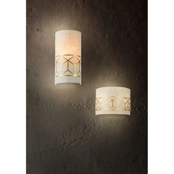 Wall light with golden metal frame and linen shade – Messina | Maytoni