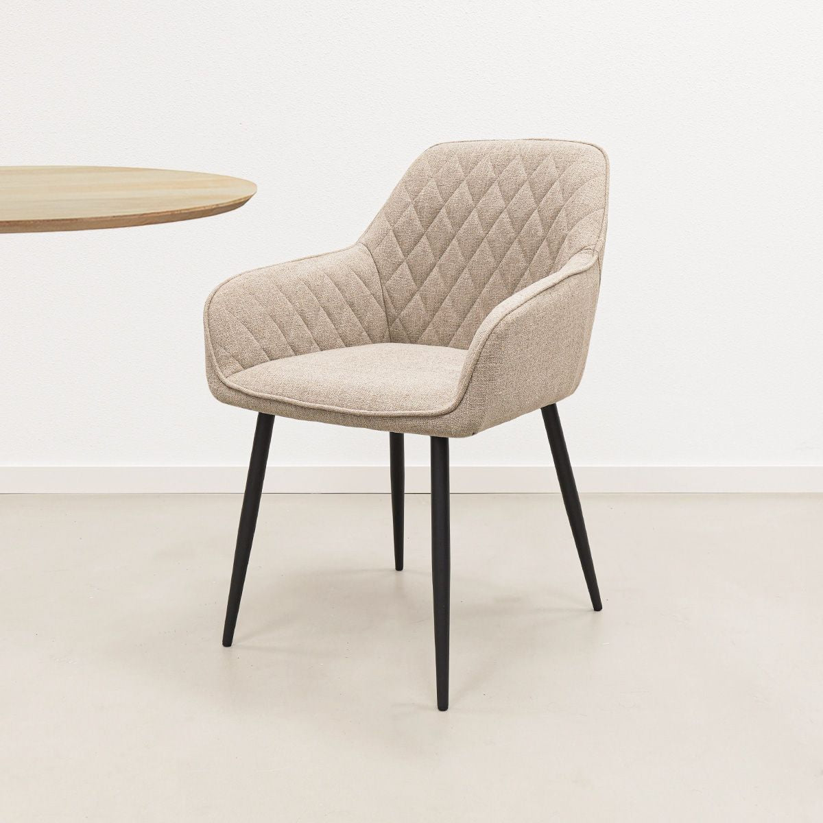 Dining Chair - Armrests, Textured Fabric Taupe & Diamond Quilting – Jip | Kick Collection