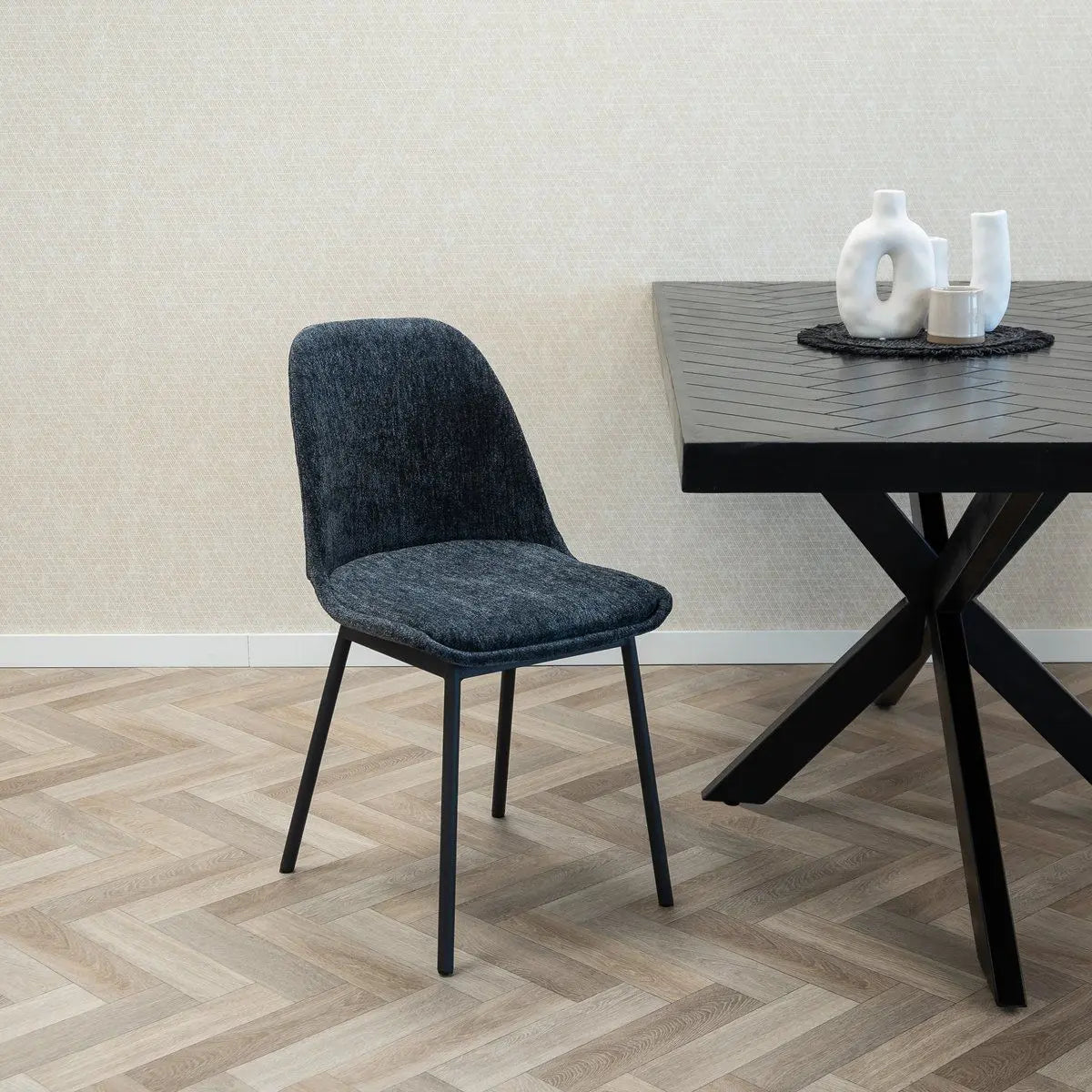 Esszimmerstuhl – Strukturstoff, Schwarzes Metallgestell, Blaue Farbe - Lana | Kick Collection