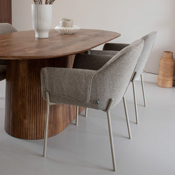 Esszimmerstuhl – Texture Stoff, Metall Gestell, Champagne Farbe - Mila | Kick Collection