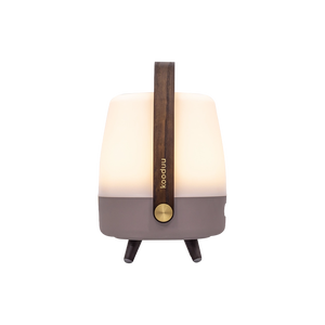 Speaker light with polyethylene housing, wooden handle, and brass accents – Lite-up PLAY Mini | Kooduu