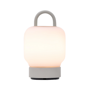 LED-Tischleuchte in Cloudy White mit dimmbarer diffuser Beleuchtung, tragbarem Griff und wiederaufladbarem Akku – Loome | Kooduu