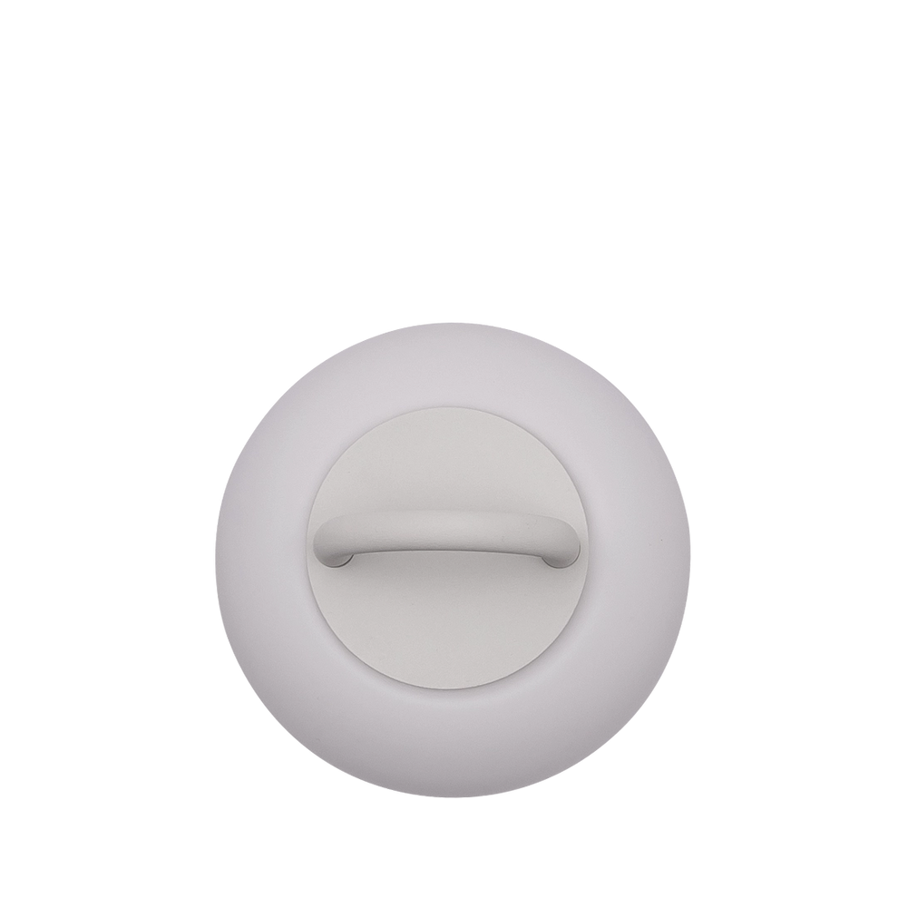 LED-Tischleuchte in Cloudy White mit dimmbarer diffuser Beleuchtung, tragbarem Griff und wiederaufladbarem Akku – Loome | Kooduu