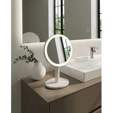 Kosmetikspiegel mit Akkuleuchte - COMO von Villeroy & Boch - Esszett Luxury | Stilvolles Wohnen mit Charakter