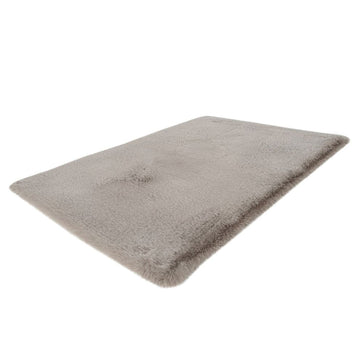 Durable Polyester Rug with Non-Slip TPR Backing, Easy-Care – Rabbit 325 | Kayoom