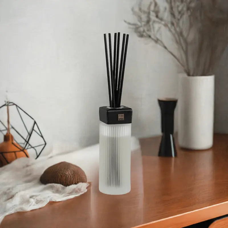 Scented candles, room sprays and diffusers