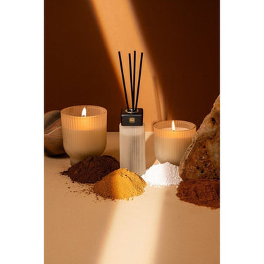 New Elements Fragrance Duftkerze - Floral Arabia 380g von PTMD - Esszett Luxury | Stilvolles Wohnen mit Charakter