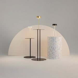Tischleuchte Transparente Glasvase Weißer Metallkopf & Touch - Dimmer – AI Collaboration | Maytoni - Esszett Luxury | Stilvolles Wohnen mit Charakter