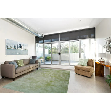 Teppich – Edelgrüne Farbe, Retro Design, Edler Viskoseflor, 290 cm - Luxury 110 | Kayoom