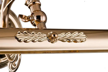 Picture Lights Adjustable Arm, Gold Finish, Acrylic Diffuser – Picasso PIC114-02-G | Maytoni